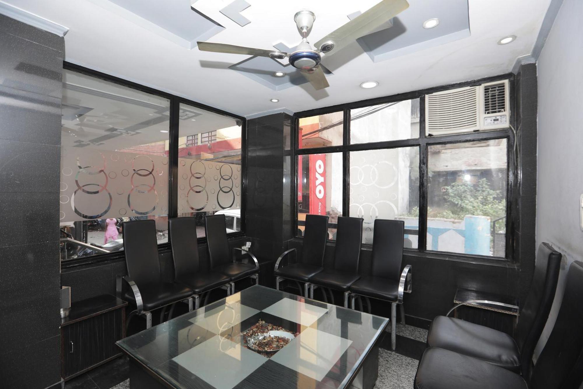 Super Hotel O Athithi Ghaziabad Extérieur photo