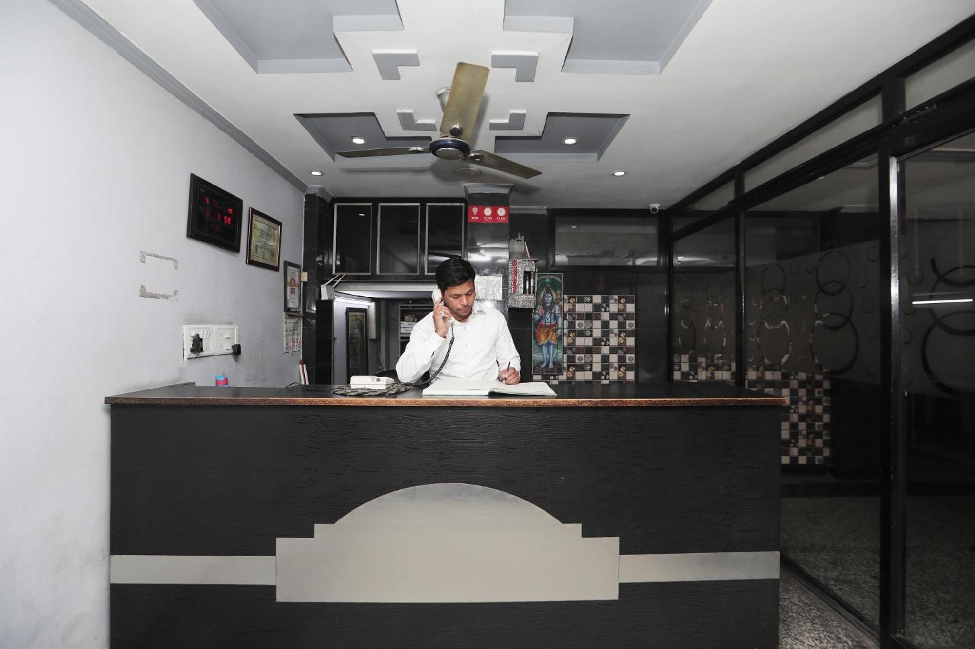 Super Hotel O Athithi Ghaziabad Extérieur photo