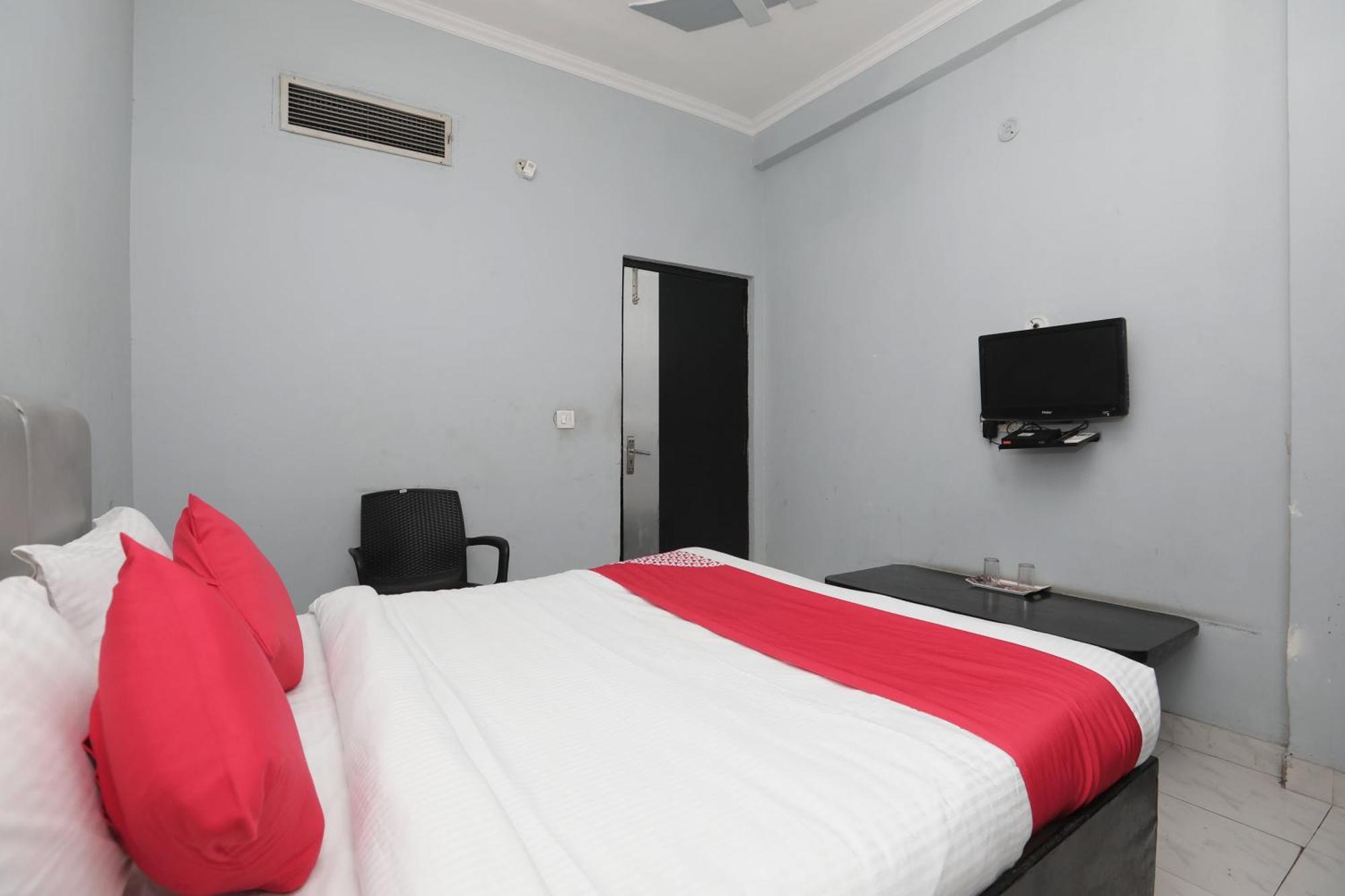 Super Hotel O Athithi Ghaziabad Extérieur photo